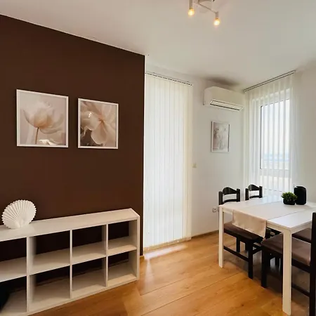 Apartment Prime In Mladost